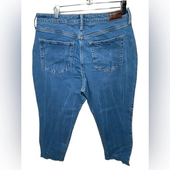 Hollister Blue Patchwork Curvy High Rise Mom Jeans Size 31 - Picture 2 of 8